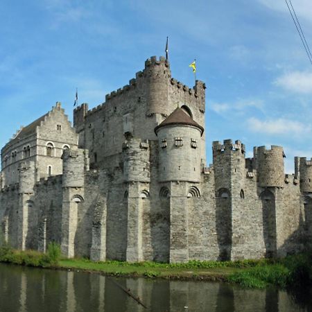 Burgstraat 17 Apartment In Exclusive Patrician House In Medieval Ghent Exterior photo