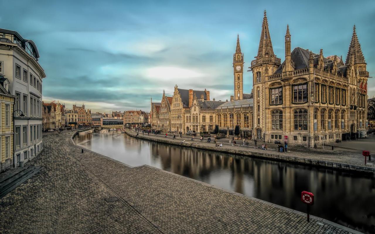 Burgstraat 17 Apartment In Exclusive Patrician House In Medieval Ghent Exterior photo